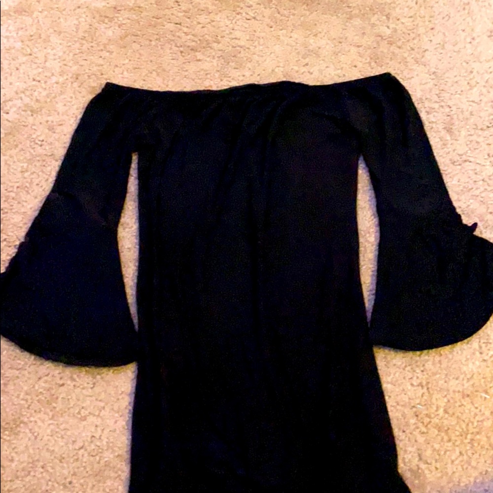 black strapless dress